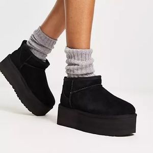 Platform mini uggs